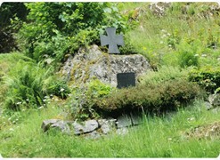 
18.06.2024 Pflege der Gedenkstätte Glashütte (Todtmoos) 
